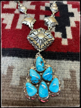 Load image into Gallery viewer, Clem Nalwood Navajo silversmith.  Sterling silver and Kingman turquoise cluster necklace set.