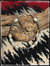 Load image into Gallery viewer, Multi Fresh Water Pearl &amp; Sterling Pearl Bracelet
