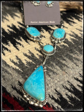 Load image into Gallery viewer, Augustine Largo Kingman Turquoise Y Necklace Set
