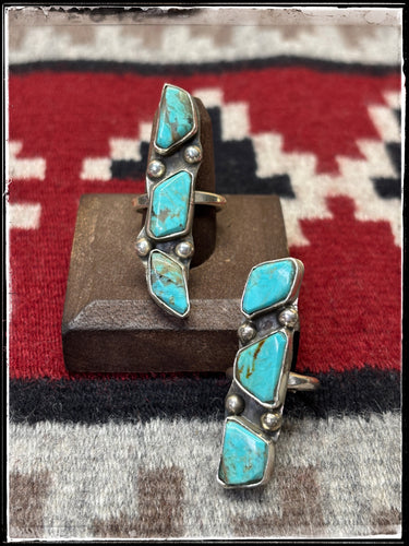 Jude Candelaria, Zuni silversmith.  Three stone, Kingman turquoise and sterling silver bar ring. 