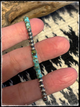 Load image into Gallery viewer, Turquoise &amp; 4mm Pearl Bracelet
