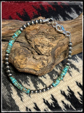 Load image into Gallery viewer, Turquoise &amp; 4mm Pearl Bracelet
