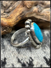 Load image into Gallery viewer, Alfred Martinez, Navajo silversmith.  Sterling silver oval rings.  Kingman turquoise stone. 
