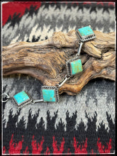 Load image into Gallery viewer, Augustine Largo, Navajo silversmith.  Kingman turquoise link bracelet. 
