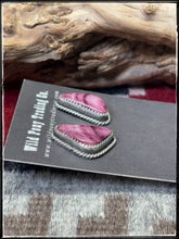 Load image into Gallery viewer, Virginia Becenti, Navajo silversmith.  Sterling silver and purple spiny shell stud earrings.
