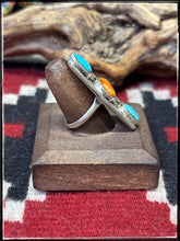 Load image into Gallery viewer, Priscilla Reeder 3 Stone Bar Ring
