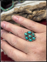 Load image into Gallery viewer, Priscilla Reeder Petite Cluster Ring
