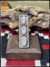 Load image into Gallery viewer, Pink shell bar ring from Navajo silversmith Priscilla Reeder/ 
