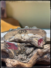 Load image into Gallery viewer, Sterling silver and pink conch row cuff from Navajo silversmith Ernest &quot;Bo&quot; Reeder.  
