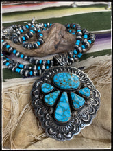 Load image into Gallery viewer, Darryl Becenti Kingman turquoise necklace and earring set
