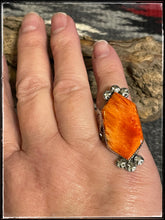 Load image into Gallery viewer, Selena Warner orange spiny oyster ring, sz. 6 1/2
