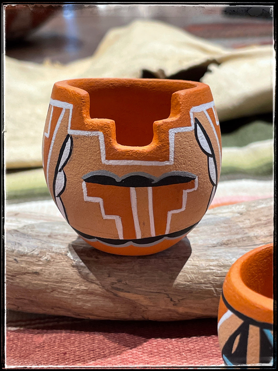 Anthony Loretto, Jemez Pueblo miniature pottery