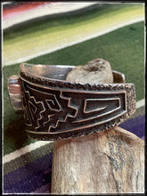 Load image into Gallery viewer, Del Arviso sterling silver and turquoise tufa cast cuff
